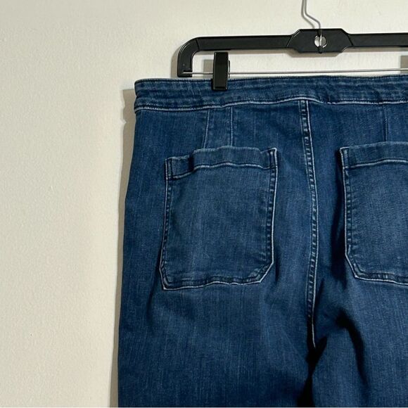 Pilcro Anthropologie Flare Wide Leg Dark Wash High Rise Jeans Size 34 - Picture 8 of 10
